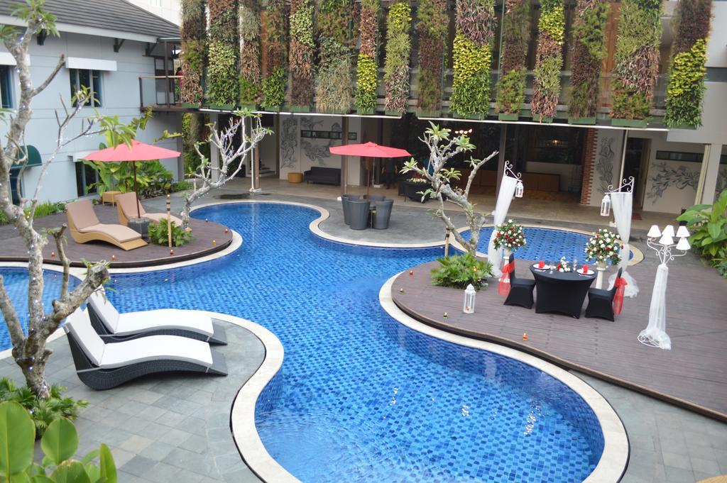 Patra Bandung Hotel Exteriér fotografie