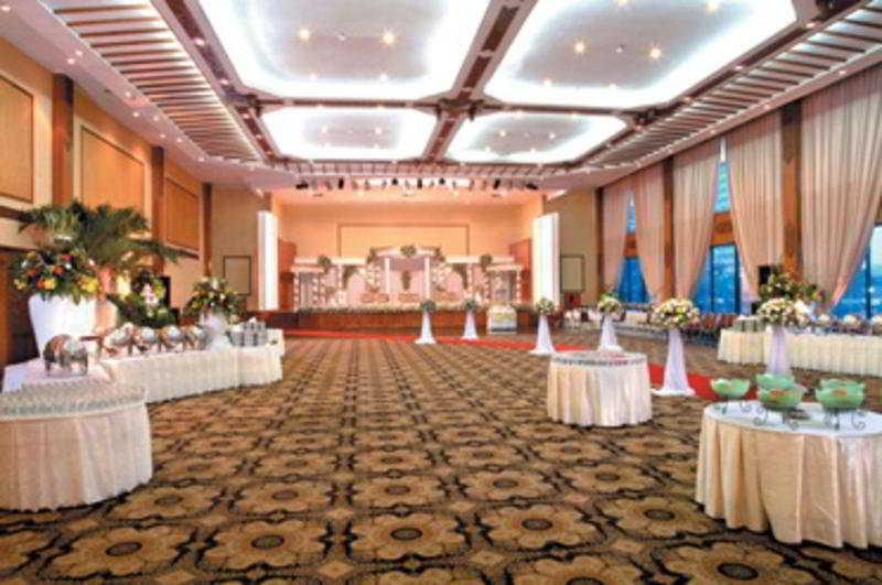 Patra Bandung Hotel Exteriér fotografie